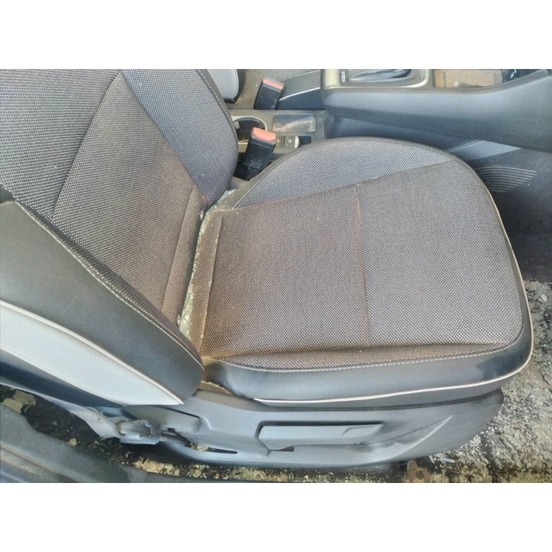 Recambio de asiento delantero derecho para renault captur ii e-tech engineered referencia OEM IAM - Gris 3