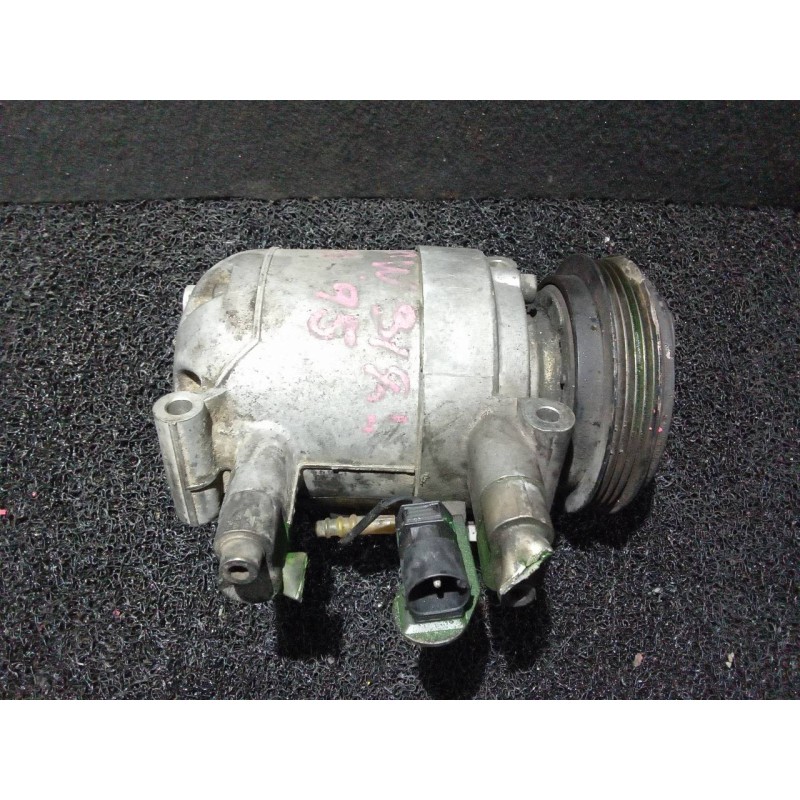 Recambio de compresor aire acondicionado para bmw serie 3 berlina (e36) 1.8 cat referencia OEM IAM 64528390339  SEIKO SEIKI