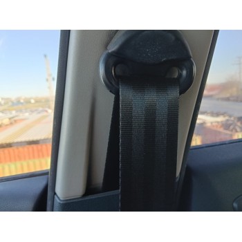 CINTURON SEGURIDAD DELANTERO DERECHO 