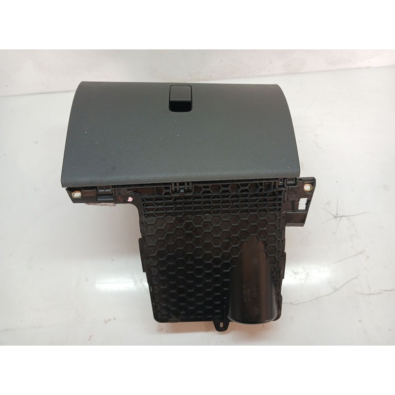 Recambio de guantera para skoda fabia ambition plus referencia OEM IAM 6V1857097AE  
