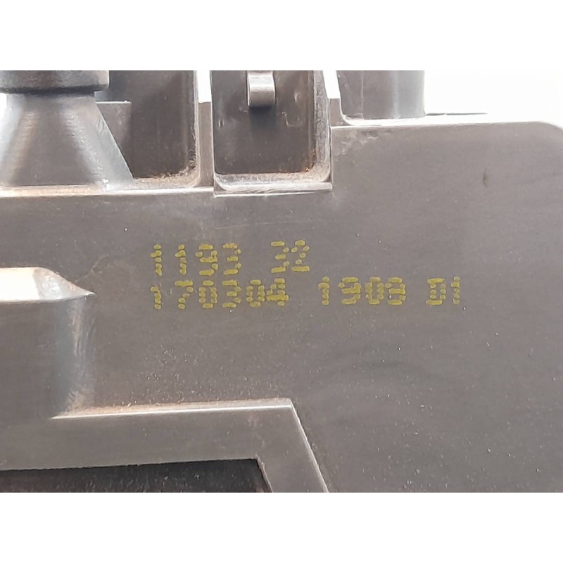 Recambio de cerradura puerta trasera derecha para renault scenic ii confort authentique referencia OEM IAM 1703041909 - Gris 2