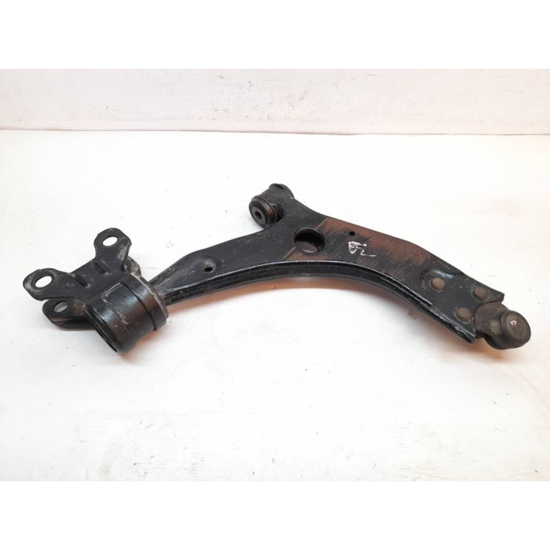 Recambio de brazo suspension inferior delantero izquierdo para ford focus lim. trend referencia OEM IAM - Blanco 2