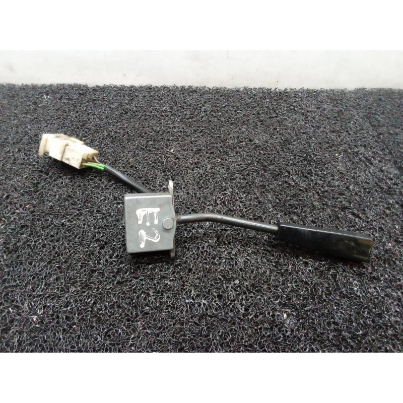 Recambio de mando limpia para nissan trade 2.0 d referencia OEM IAM   