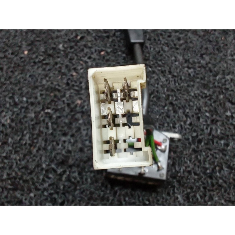 Recambio de mando limpia para nissan trade 2.0 d referencia OEM IAM - Blanco 2