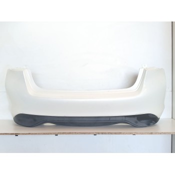 PARAGOLPES TRASERO 