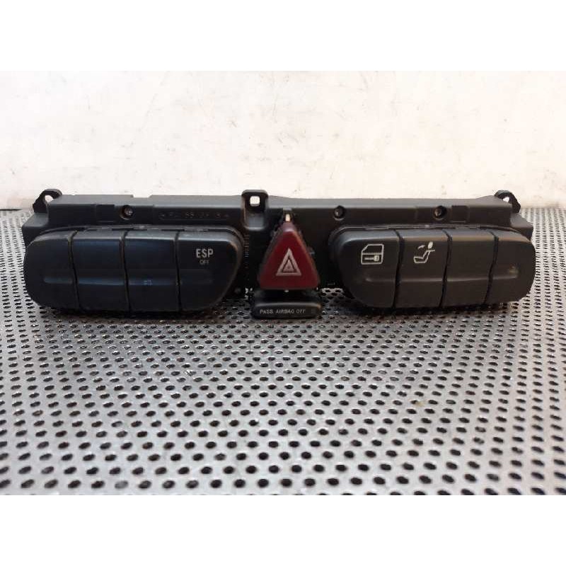 Recambio de warning para mercedes-benz clase clk (w209) coupe 270 cdi (209.316) referencia OEM IAM 2038215679 3306010400 