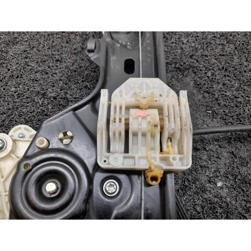 Recambio de elevalunas delantero izquierdo para bmw x1 (e84) sdrive 18d referencia OEM IAM 0130822226 - Negro 9