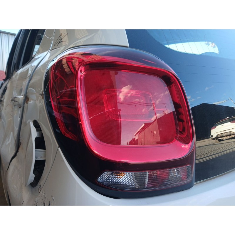 Recambio de piloto trasero izquierdo para citroën c1 ii (pa_, ps_) 1.0 vti 72 referencia OEM IAM - Blanco 2