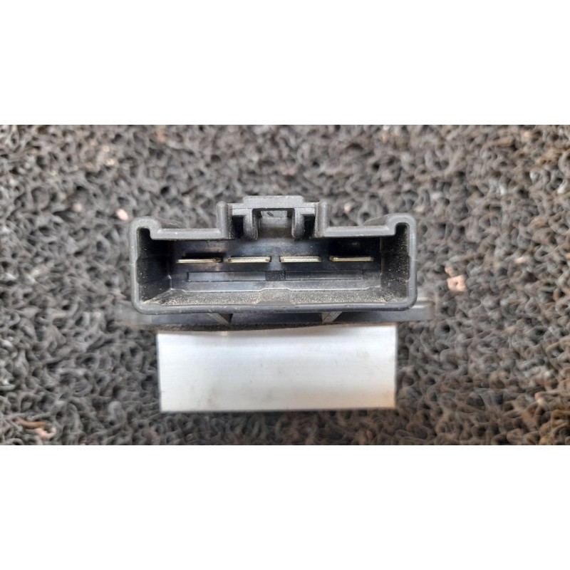 Recambio de resistencia calefaccion para toyota prius (nhw20) sol referencia OEM IAM 4993002121 - Blanco 2