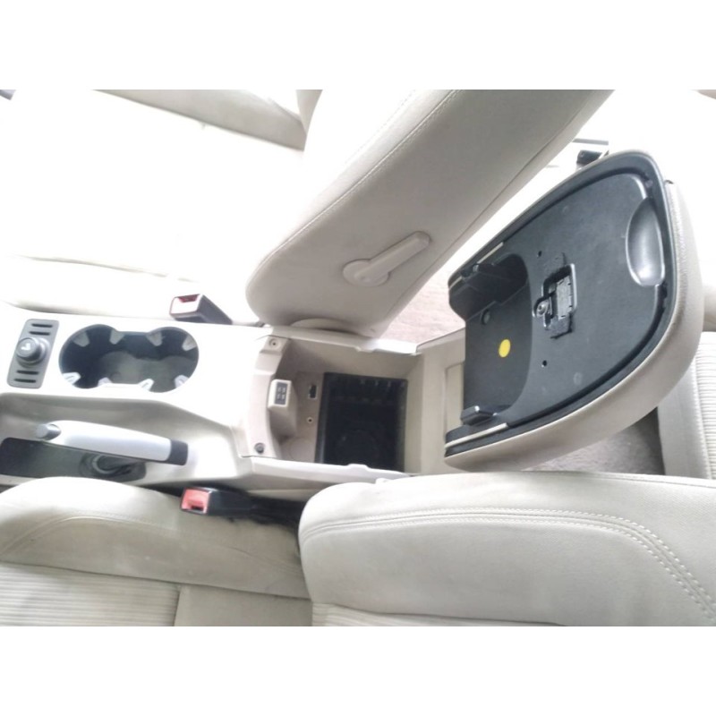 Recambio de apoyabrazos central para ford grand c-max titanium referencia OEM IAM - Gris 3