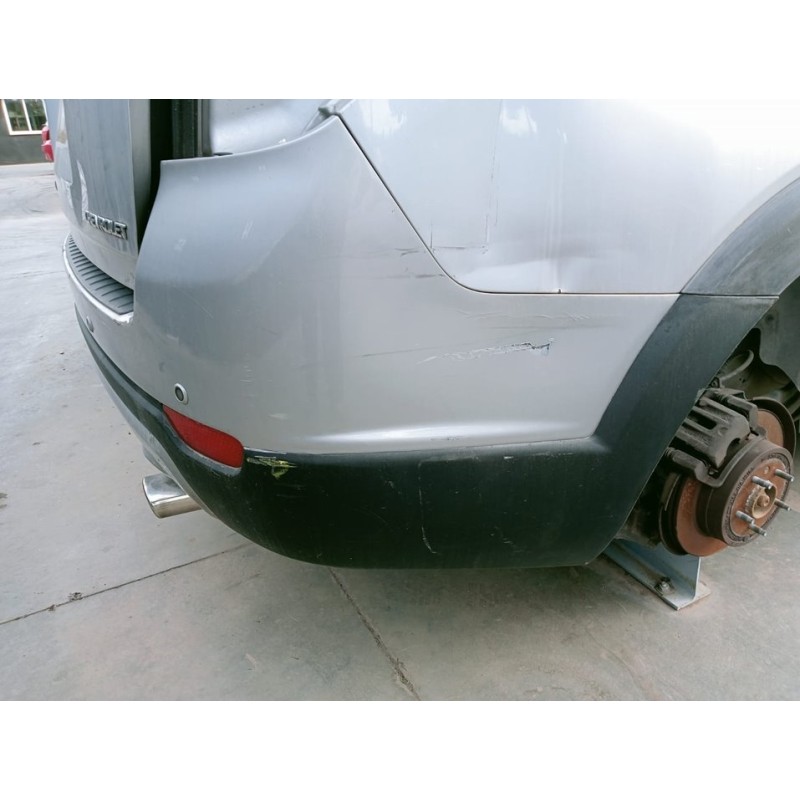 Recambio de paragolpes trasero para chevrolet captiva 2.0 vcdi ltx referencia OEM IAM 5