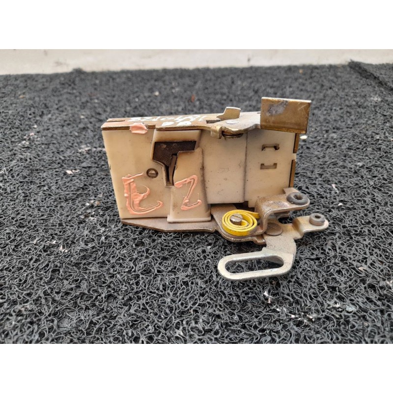 Recambio de cerradura puerta delantera derecha para ford transit, combi/bus 86/92 combi ft 100 referencia OEM IAM - Blanco 3