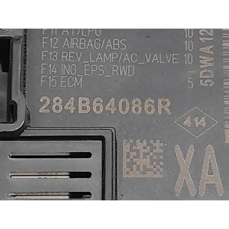 Recambio de caja reles / fusibles para renault captur ii e-tech engineered referencia OEM IAM 284B64086R - Gris 2