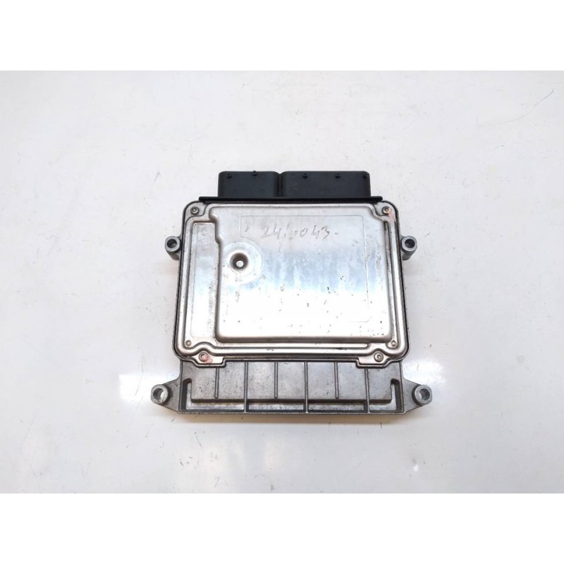 Recambio de centralita motor uce para hyundai i20 classic referencia OEM IAM 3911003256 9001040380KD - Rojo 3