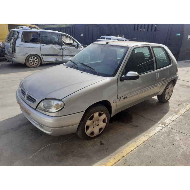 citroën saxo del año 2001
