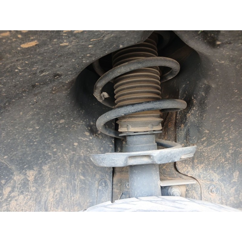 Recambio de amortiguador delantero derecho para infiniti qx30 2.2 d awd referencia OEM IAM   