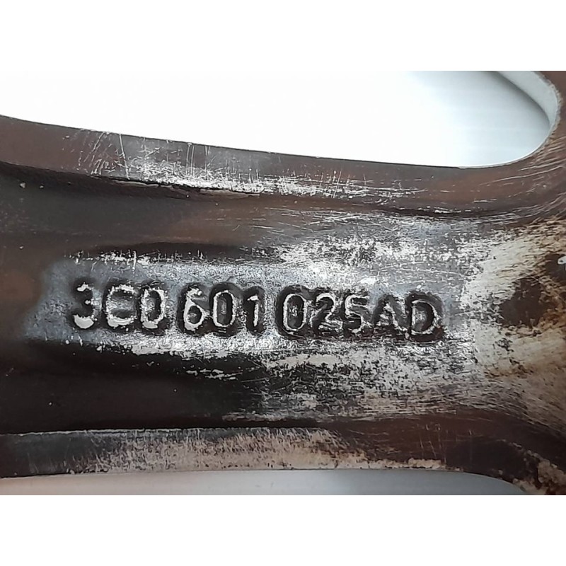 Recambio de llanta para volkswagen passat berlina (3c2) bluemotion referencia OEM IAM 3C0601025AD - Negro 2