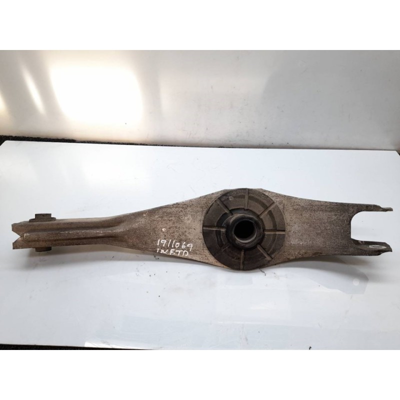 Recambio de brazo suspension inferior trasero derecho para opel insignia berlina cosmo referencia OEM IAM 13219164 - Negro 2