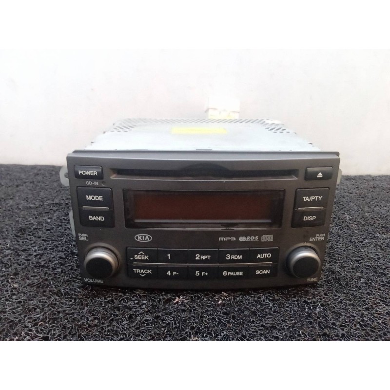 Recambio de sistema audio / radio cd para kia carens (un) emotion referencia OEM IAM HN445UN 1002759 USL7201385