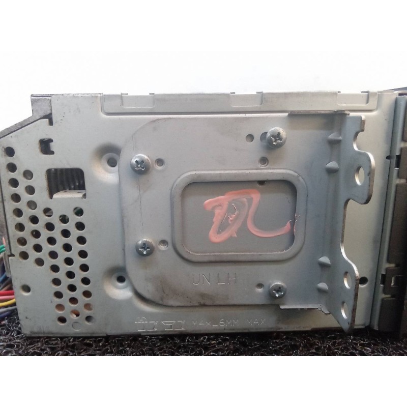 Recambio de sistema audio / radio cd para kia carens (un) emotion referencia OEM IAM HN445UN 1002759 USL7201385 - Negro 2