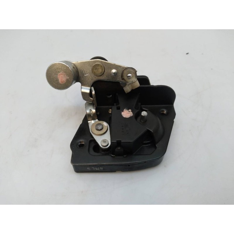 Recambio de cerradura puerta lateral izquierda para kia carnival ii 2.9 crdi lx referencia OEM IAM   