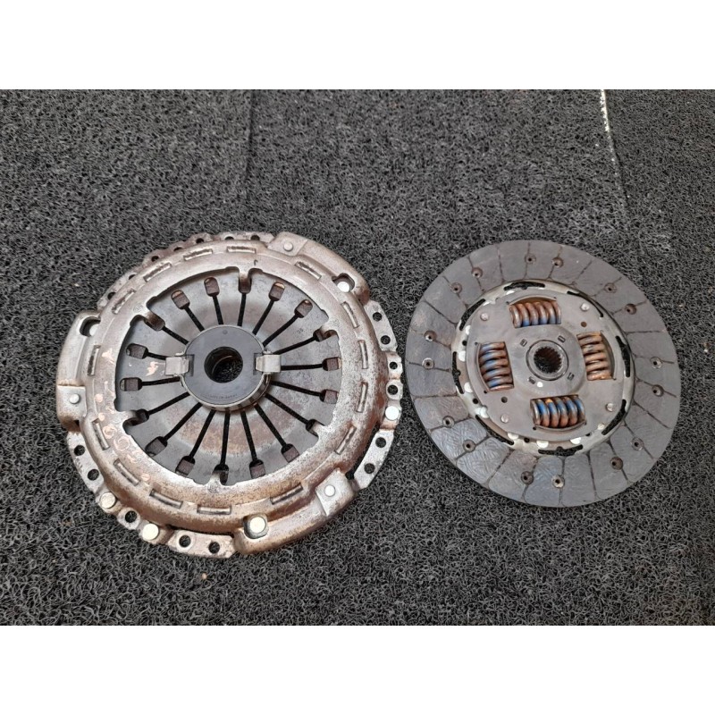 Recambio de kit embrague para fiat ducato caja abierta (desde 03.02) maxi 2,8 jtd power batalla 4050 referencia OEM IAM 32403571