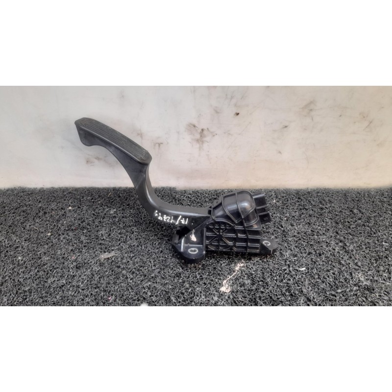 Recambio de potenciometro pedal para toyota prius (nhw20) sol referencia OEM IAM 7812047050 1988003200 09K101348B4
