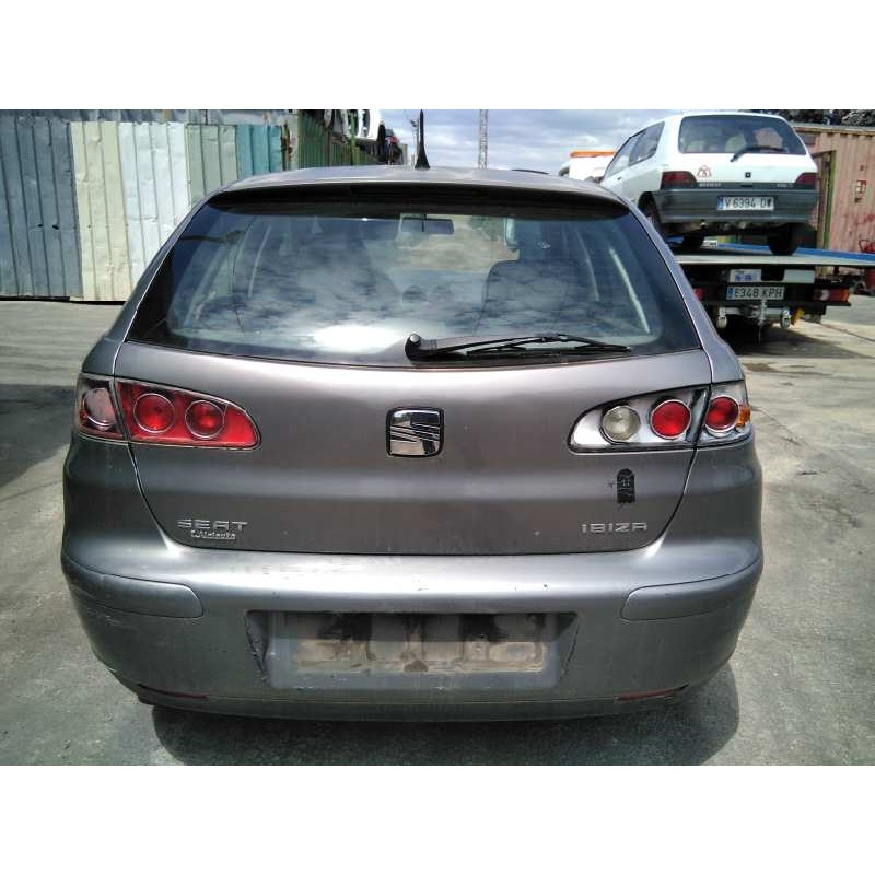 seat ibiza (6l1) del año 2003