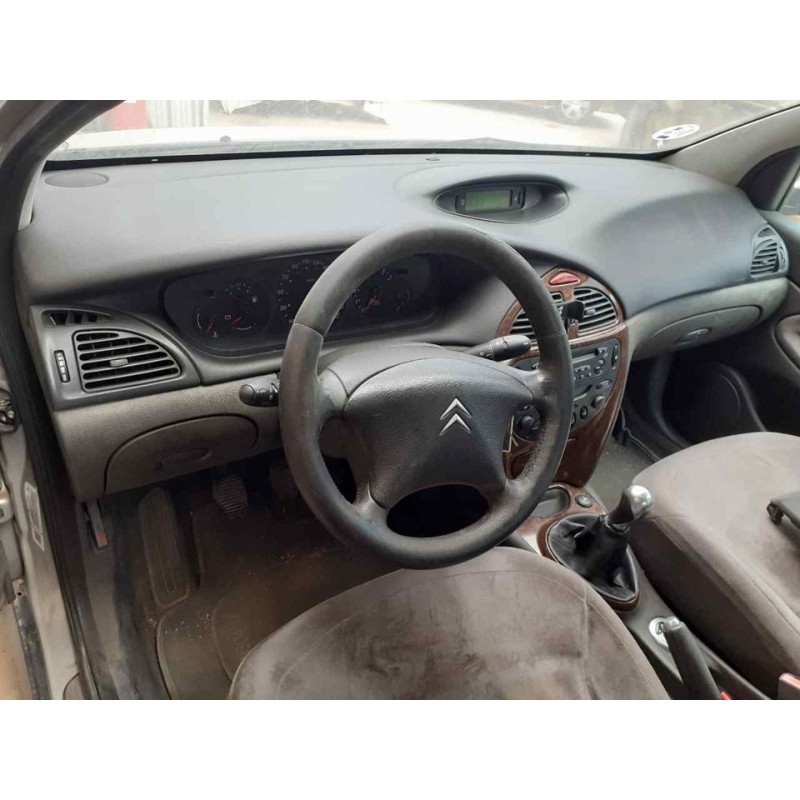 citroën c5 berlina del año 2004