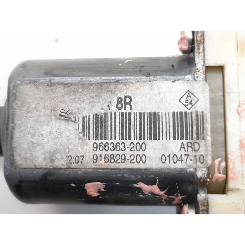 Recambio de elevalunas trasero derecho para renault megane iii berlina 5 p emotion referencia OEM IAM 827306548R 966363200 3
