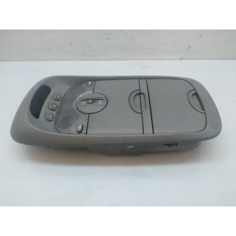 Recambio de luz interior para kia carnival ii 2.9 crdi lx referencia OEM IAM 0K53E51410 1K53E51410 