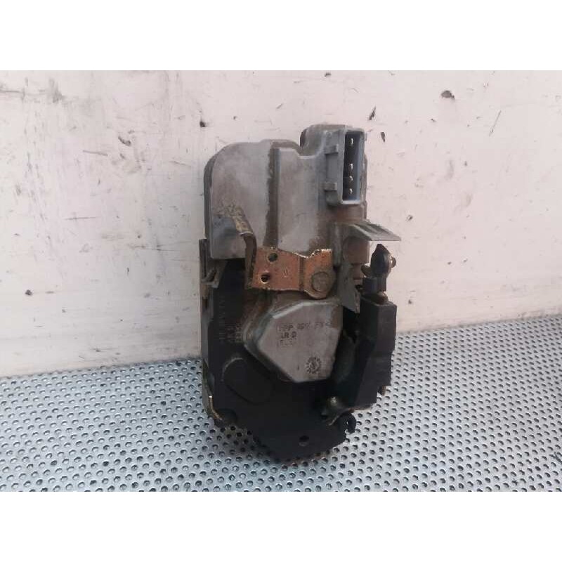 Recambio de cerradura puerta trasera derecha para peugeot 306 break 1.9 diesel referencia OEM IAM - Blanco 3