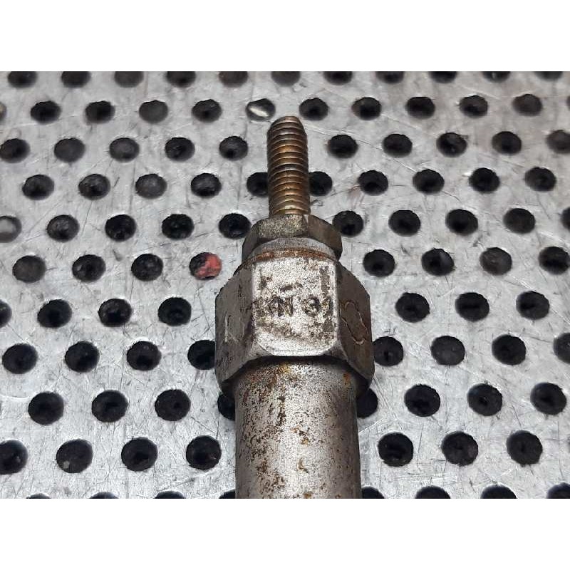 Recambio de calentadores para nissan almera (n16/e) 2.2 16v turbodiesel cat referencia OEM IAM KN31 - Verde 2