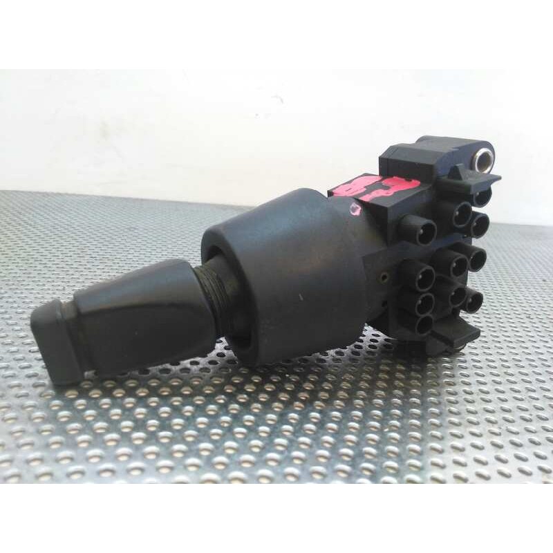 Recambio de mando limpia para ford orion referencia OEM IAM 87AG17K478 86122 FORD 2