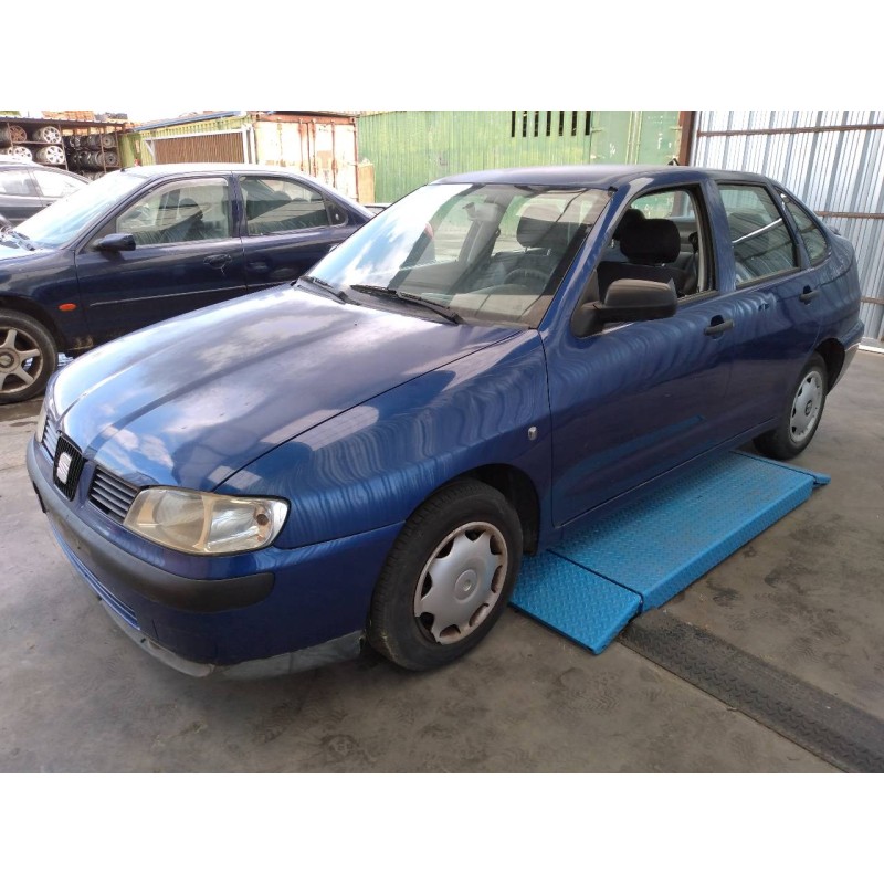 seat cordoba berlina (6k2) del año 2002