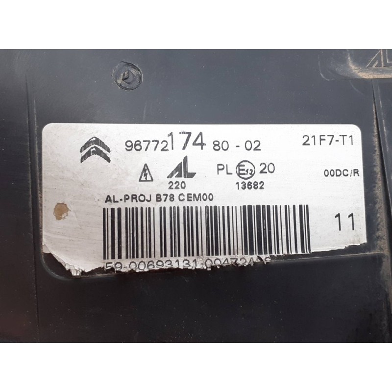Recambio de faro derecho para citroën c4 grand picasso feel referencia OEM IAM 9677217480 2
