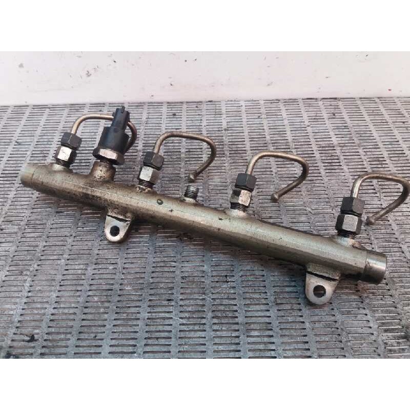 Recambio de rampa inyectora para renault laguna ii grandtour (kg0) 1.9 dci diesel cat referencia OEM IAM 0445214015 7700111013 4