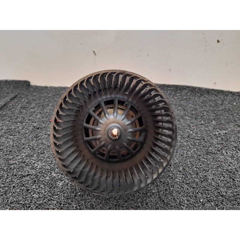 Recambio de motor calefaccion para citroën c5 berlina 2.0 hdi sx referencia OEM IAM GMVX4RFTABI  VALEO - Rojo 2