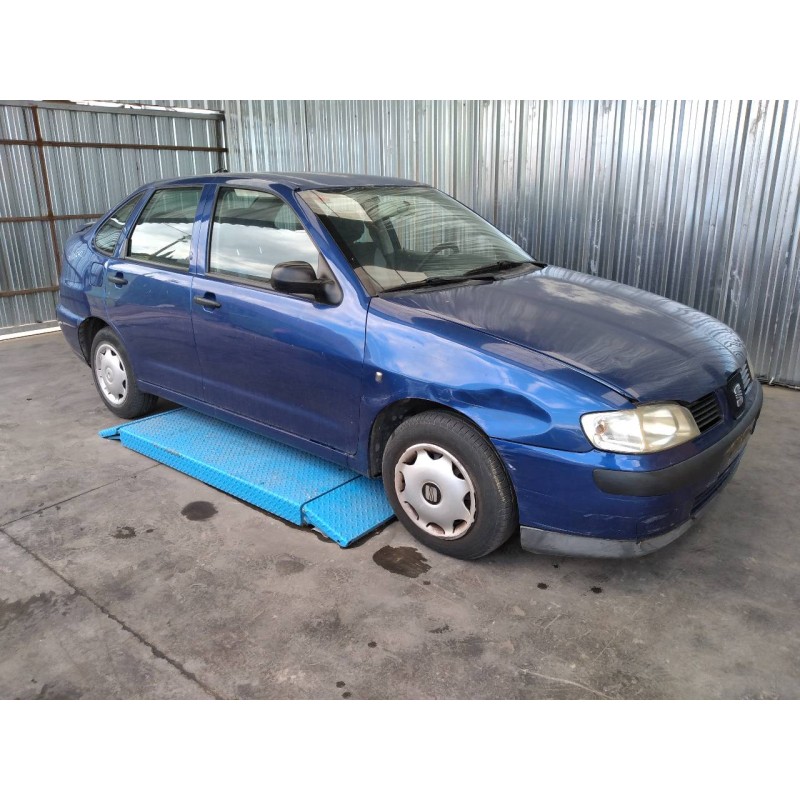 seat cordoba berlina (6k2) del año 2002