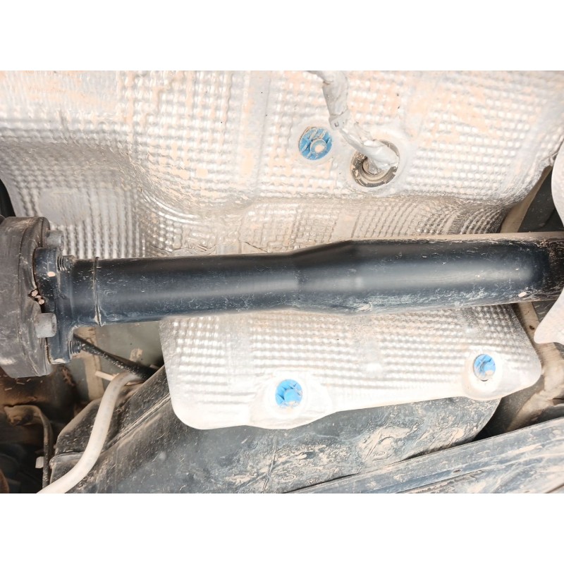 Recambio de transmision central trasera para infiniti qx30 2.2 d awd referencia OEM IAM - Negro 3