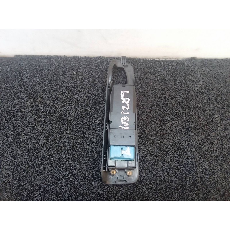 Recambio de mando elevalunas delantero izquierdo para daewoo tacuma 1.6 cat referencia OEM IAM 96190771 96190775 96206611 - Gris 2