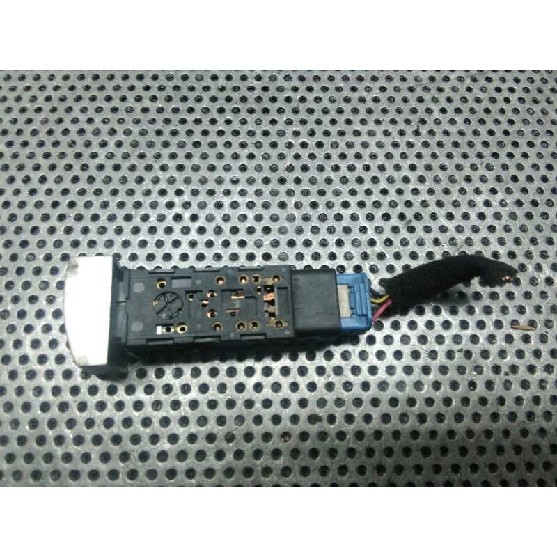 Recambio de mando antinieblas para kia carnival ii 2.9 crdi cat referencia OEM IAM - Verde 2