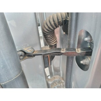 RETENEDOR PUERTA DELANTERA DERECHA 