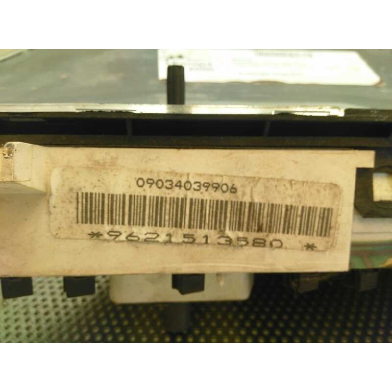 Recambio de cuadro instrumentos para peugeot 106 (s1) 1.0 referencia OEM IAM 9621513580  JAEGER - Rojo 3