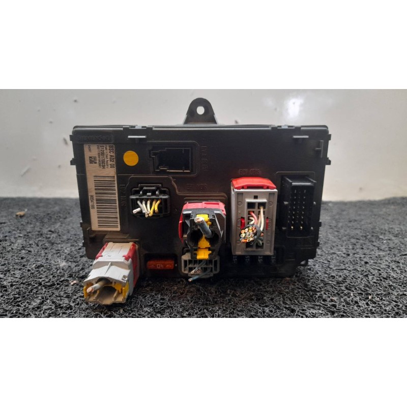 Recambio de centralita check control para peugeot 407 st confort pack referencia OEM IAM S120017003H  SIEMENS