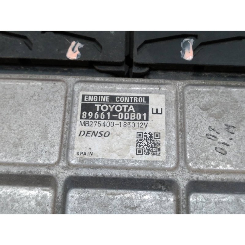 Recambio de centralita motor uce para toyota yaris ts referencia OEM IAM 896610DB01 MB2754001830 DENSO - Rojo 2