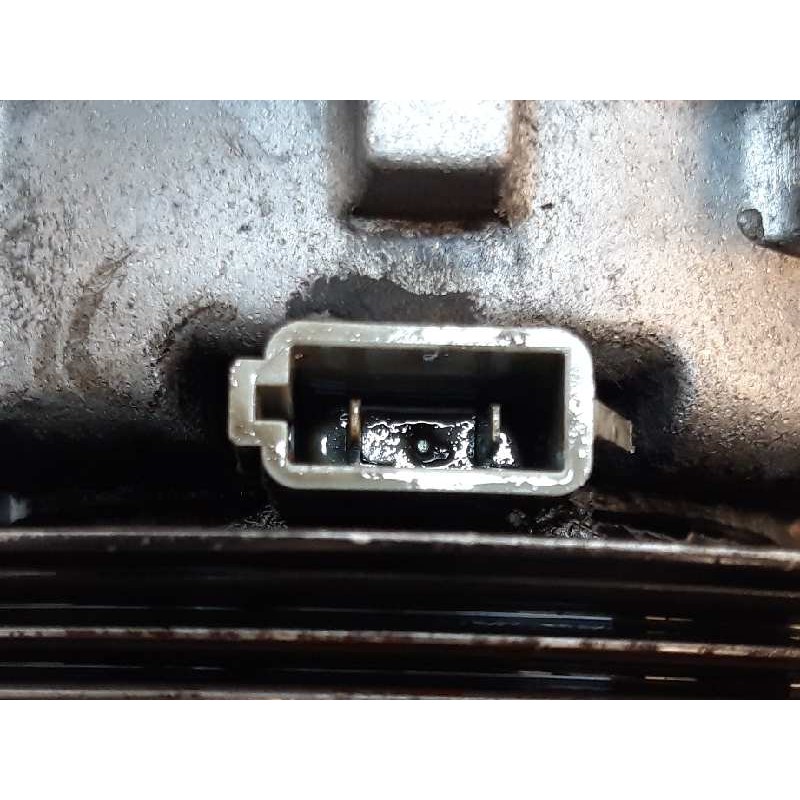 Recambio de compresor aire acondicionado para ford mondeo berlina (gd) 2.0 16v cat referencia OEM IAM  132213 ford 4