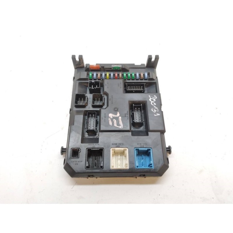 Recambio de caja reles / fusibles para citroën c3 attraction referencia OEM IAM 9666952280  
