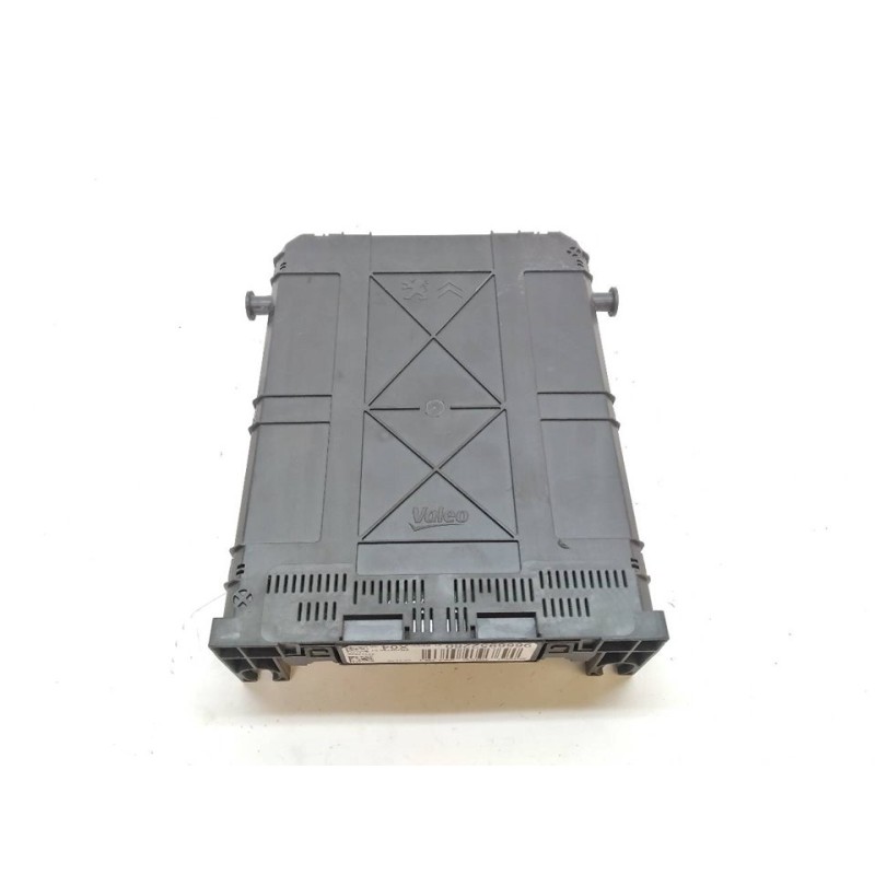 Recambio de caja reles / fusibles para citroën c3 attraction referencia OEM IAM 9666952280 - Blanco 2
