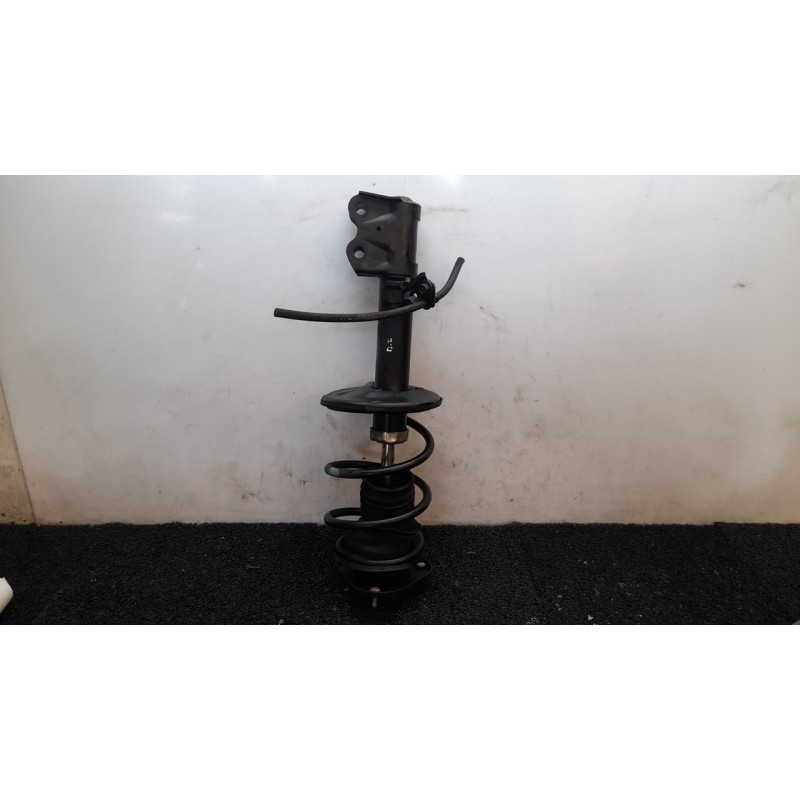 Recambio de amortiguador delantero derecho para toyota prius (nhw20) sol referencia OEM IAM - Blanco 3